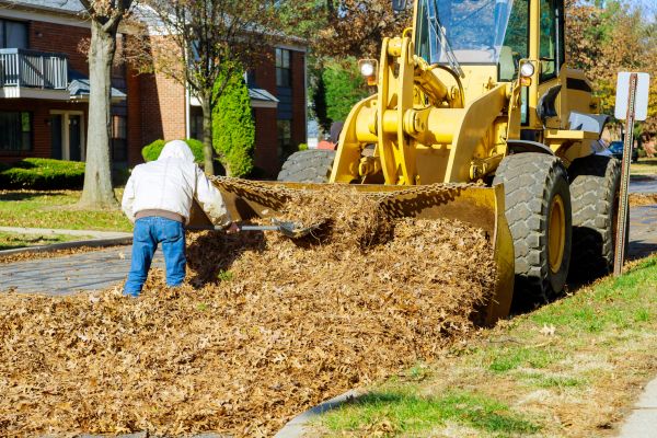 Mulch Hauling in Brownsburg