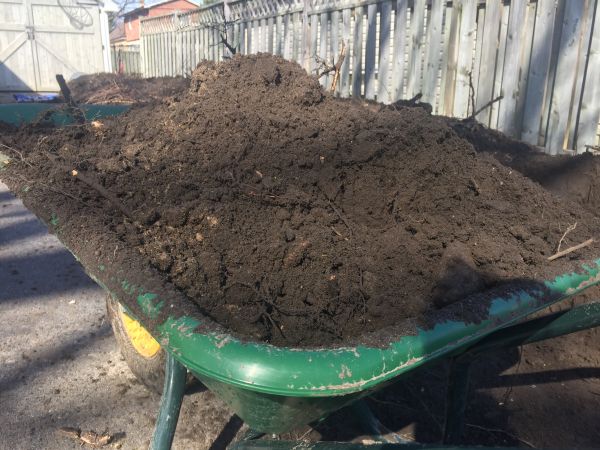 Residential Dirt Delivery in Brownsburg