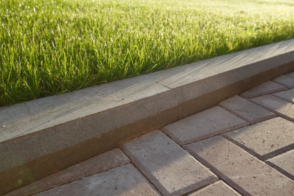 Lawn Edging Replacement in Brownsburg